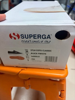Zapatillas Superga Negras talla 38