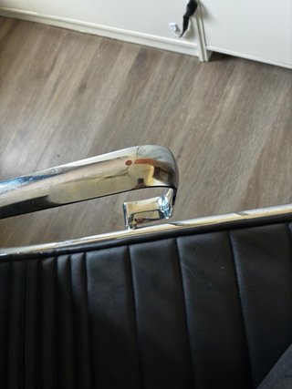 Silla de Oficina Ejecutiva Negra