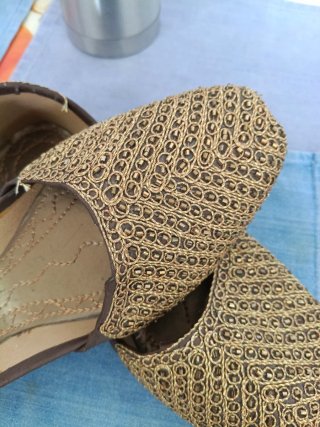 Zapatos Punjabi Juttis Dorados Artesanales