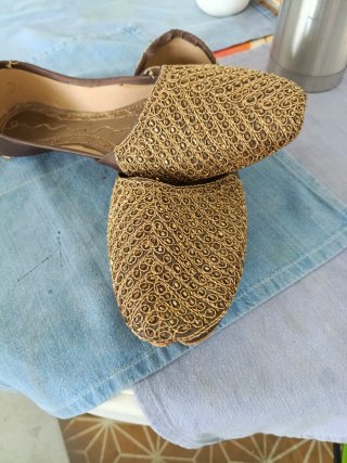 Zapatos Punjabi Juttis Dorados Artesanales