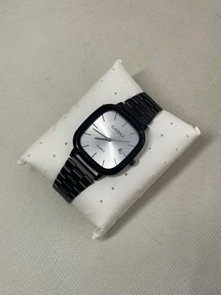Reloj Casio Vintage Negro y Plateado
