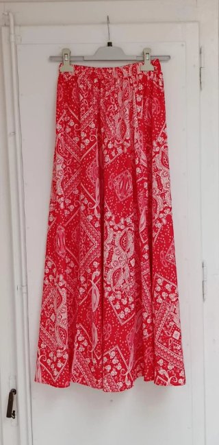 Conjunto top tirantes y falda larga roja boho