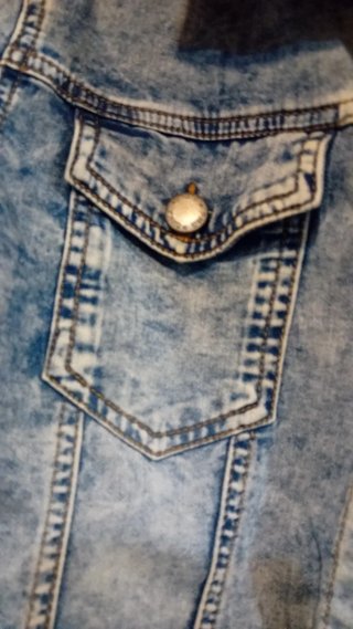 Giubbino jeans effetto stone washed anni 14