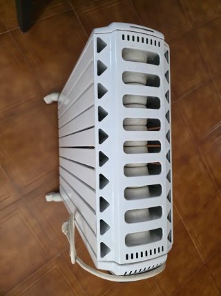 Radiador bajo consumo con ruedas