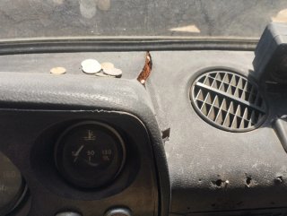 Salpicadero Lada Niva para restaurar