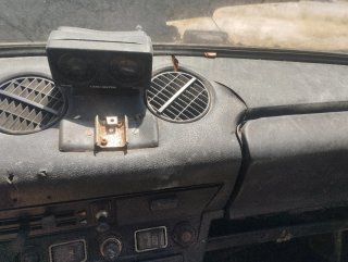 Salpicadero Lada Niva para restaurar