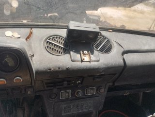 Salpicadero Lada Niva para restaurar