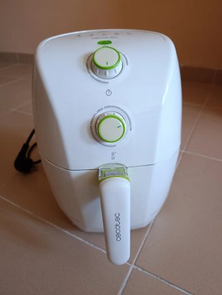 Cecotec Freidora sin Aceite 1,5L de Aire Caliente