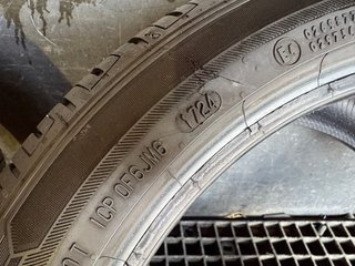 Pareja Neumáticos Barum Bravuris 5 HM 245/40 R17