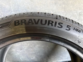 Pareja Neumáticos Barum Bravuris 5 HM 245/40 R17