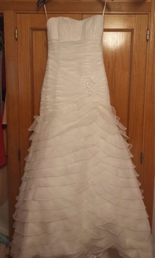 Vestido de Novia Sirena Limpio de tintorería.