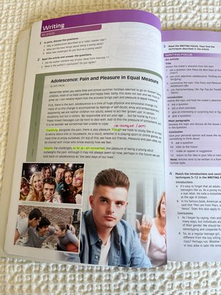 Exam Focus 2 Student's Book Print & Digital Int...