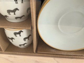 Juego 6 tazas café con plato estampado cebra
