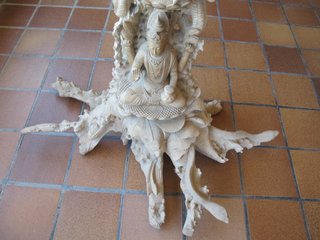 Escultura Madera Raíz Figura Religiosa