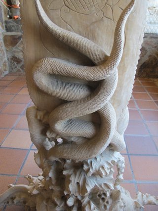 Escultura Madera Raíz Figura Religiosa