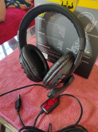 Auriculares gaming USB Q7 para PS4 y PC