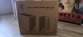 Torre MSI MAG Forge 320R Airflow Blanca