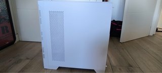 Torre MSI MAG Forge 320R Airflow Blanca