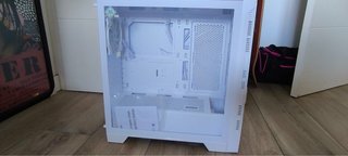 Torre MSI MAG Forge 320R Airflow Blanca