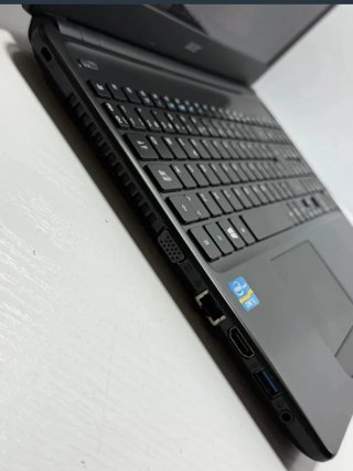 Acer Aspire E1 i3 / 12GB RAM / 1TB HDD