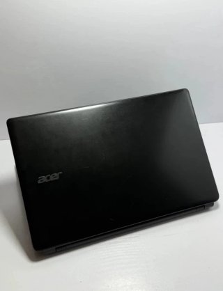 Acer Aspire E1 i3 / 12GB RAM / 1TB HDD