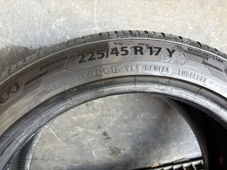 Neumático 225/45 R17 Y BRAVURIS