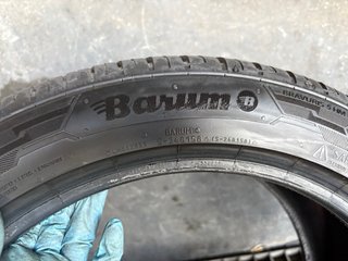 Neumático 225/45 R17 Y BRAVURIS
