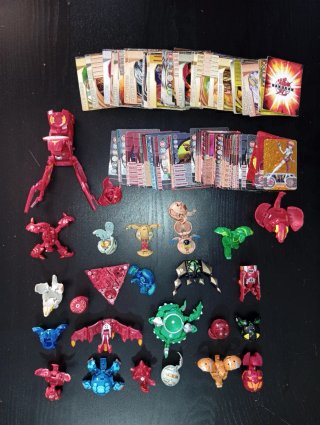 Bakugan 43 carte calamite + 59 carte normali