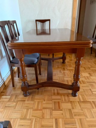 Mesa comedor y 6 sillas madera