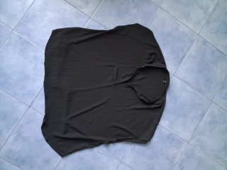 Lote 9 prendas: camisetas, camisón, americana