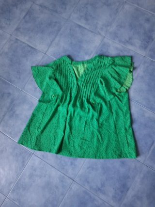 Lote 9 prendas: camisetas, camisón, americana
