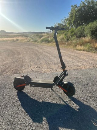 Patinete Eléctrico Cecotec Bongo