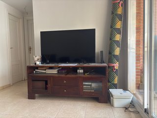 Mesa TV madera oscura