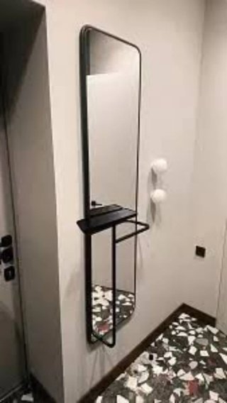 Colgar Cuadros, Cortinas, Espejos y Estanterías
