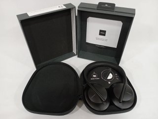 Auriculares Bose Noise Cancelling 700 Negros