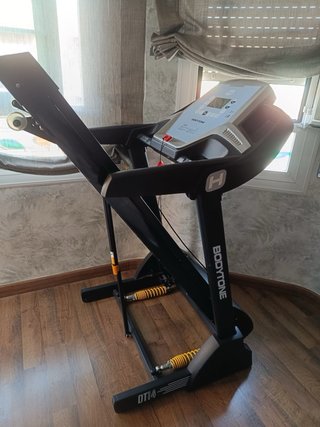 Cinta de correr BODYTONE DT14