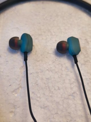 Auriculares deportivos inalámbricos bluetooth iman