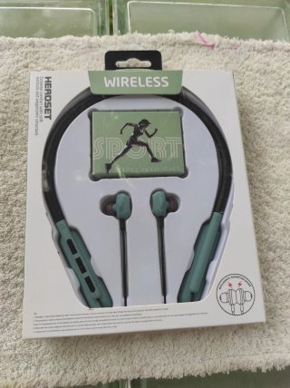 Auriculares deportivos inalámbricos bluetooth iman