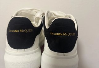 Alexander McQueen Sneakers Bianche