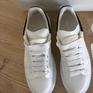 Alexander McQueen Sneakers Bianche