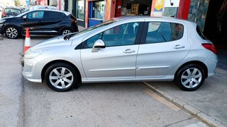 Peugeot 308 Premium 1.6 HDI 110 FAP