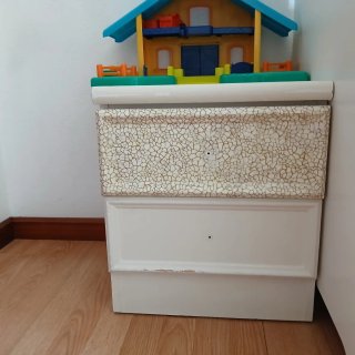 Cuna de bebé blanca