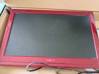 Televisor Nevir Rojo