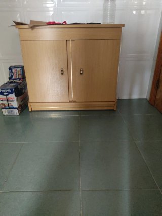 Mueble de entrada de madera