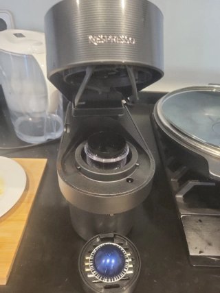 Cafetera Nespresso DeLonghi