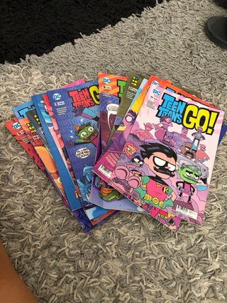 Libros juveniles variados en muy buen estado