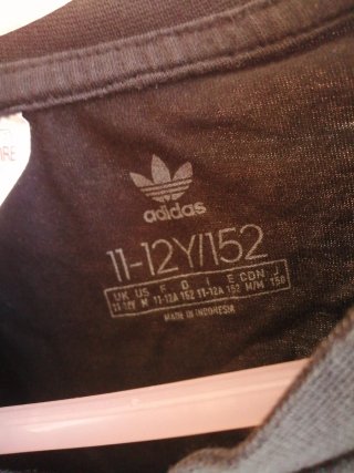 Camiseta Adidas Negra Talla 11-12 Años