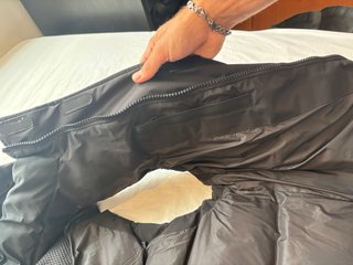 Chaleco acolchado Zara con capucha