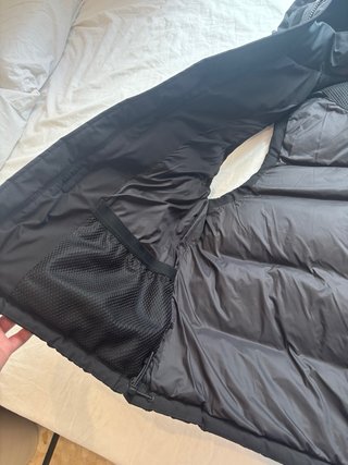 Chaleco acolchado Zara con capucha