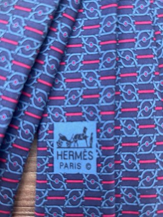 Corbata Hermés 100% Seda